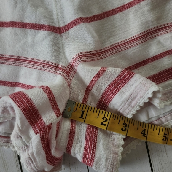 POLO Ralph Lauren Striped Red and White Women's Cotton Shorts Size Petite Small - Picture 13 of 14